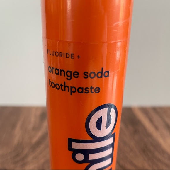 Hismile Orange Soda Flavoured Toothpaste, NWT - Picture 4 of 4